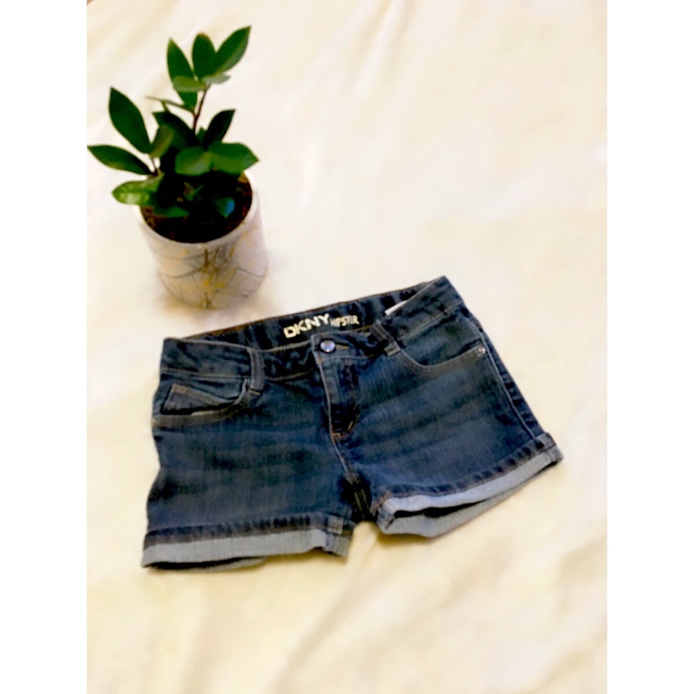 Girls DKNY hipster cuffed jean shorts size 10